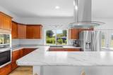 16-2028 35TH AVE - Photo 4