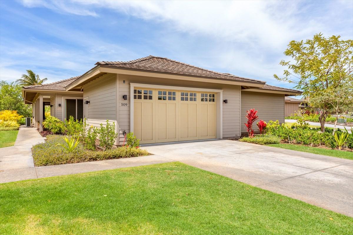 68-1122 Kaniku Dr - Photo 1