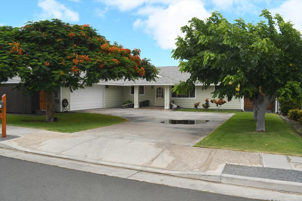 68-1654 Hoohiki Ct - Photo 1