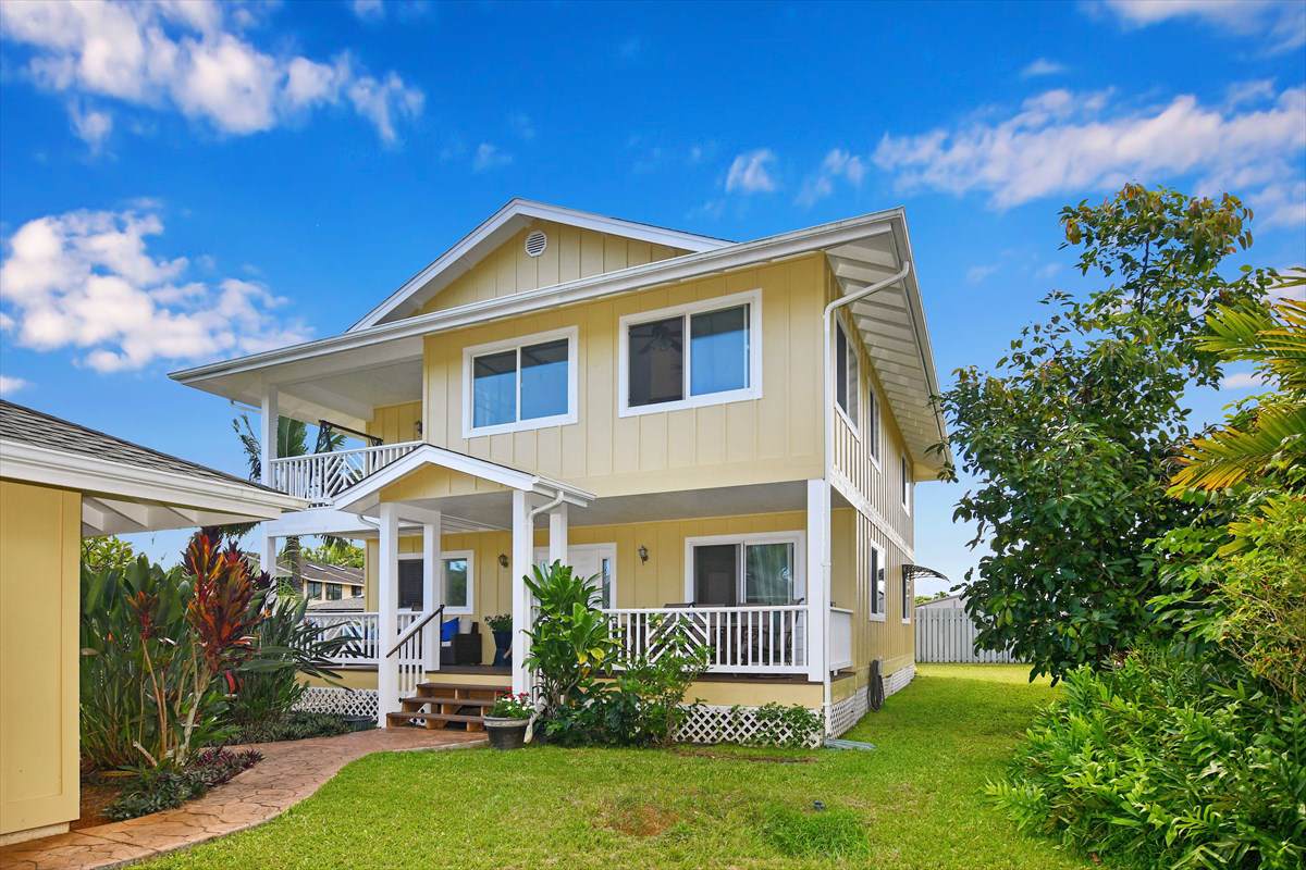 137 Kahiko St - Photo 1