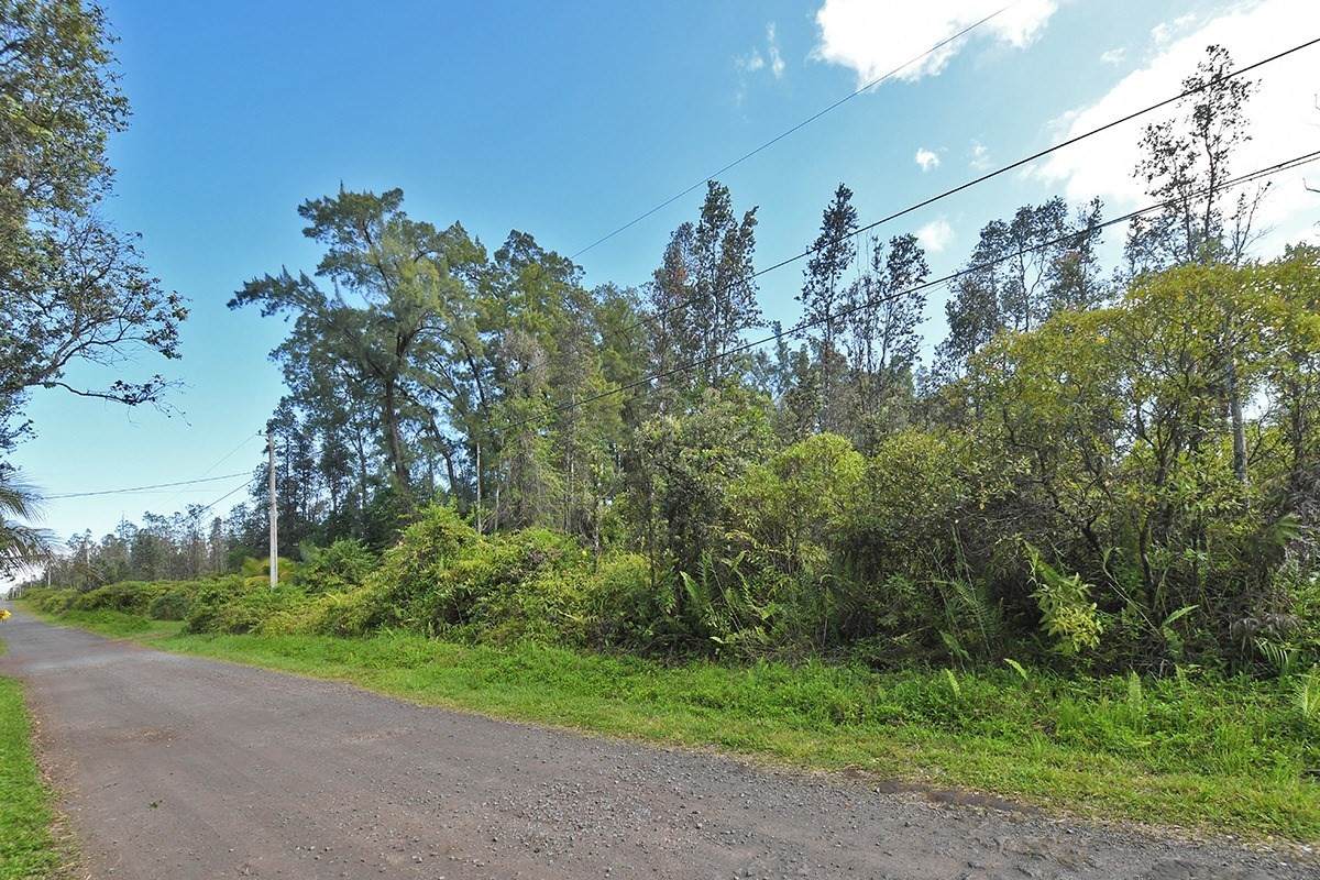40TH AVE - Photo 1