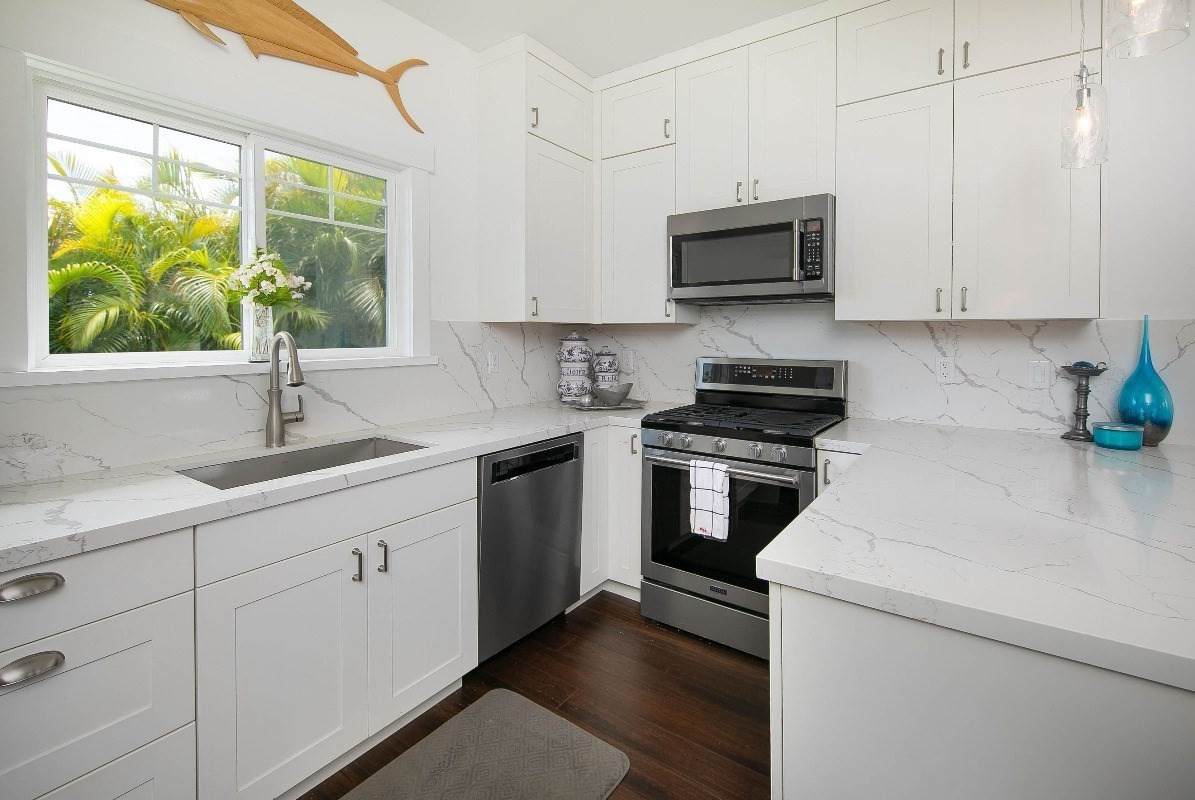 5413 Nakoa St - Photo 1