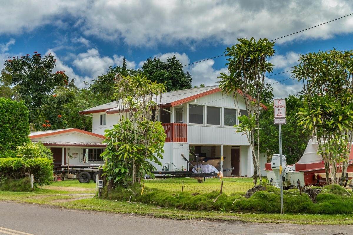 4405-A Aku Rd - Photo 1