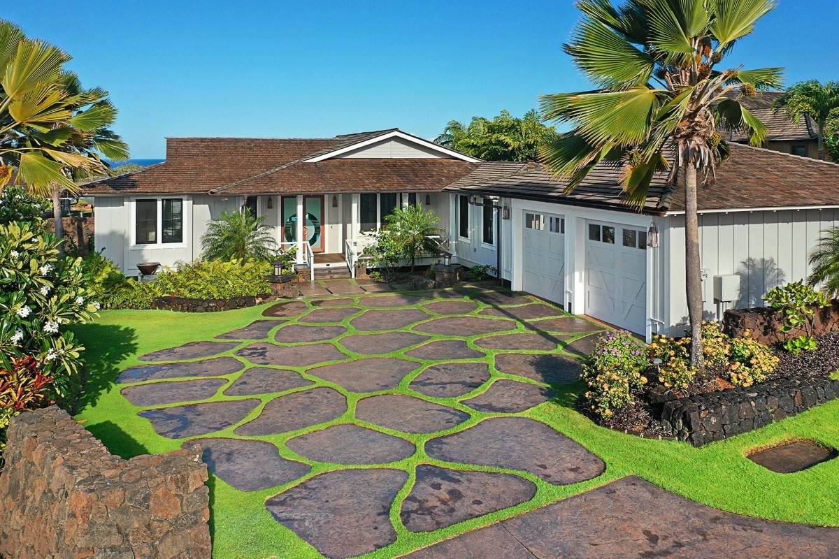 5615 Holo Malanai St - Photo 1