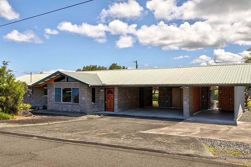 82 Kaunaloa St - Photo 1