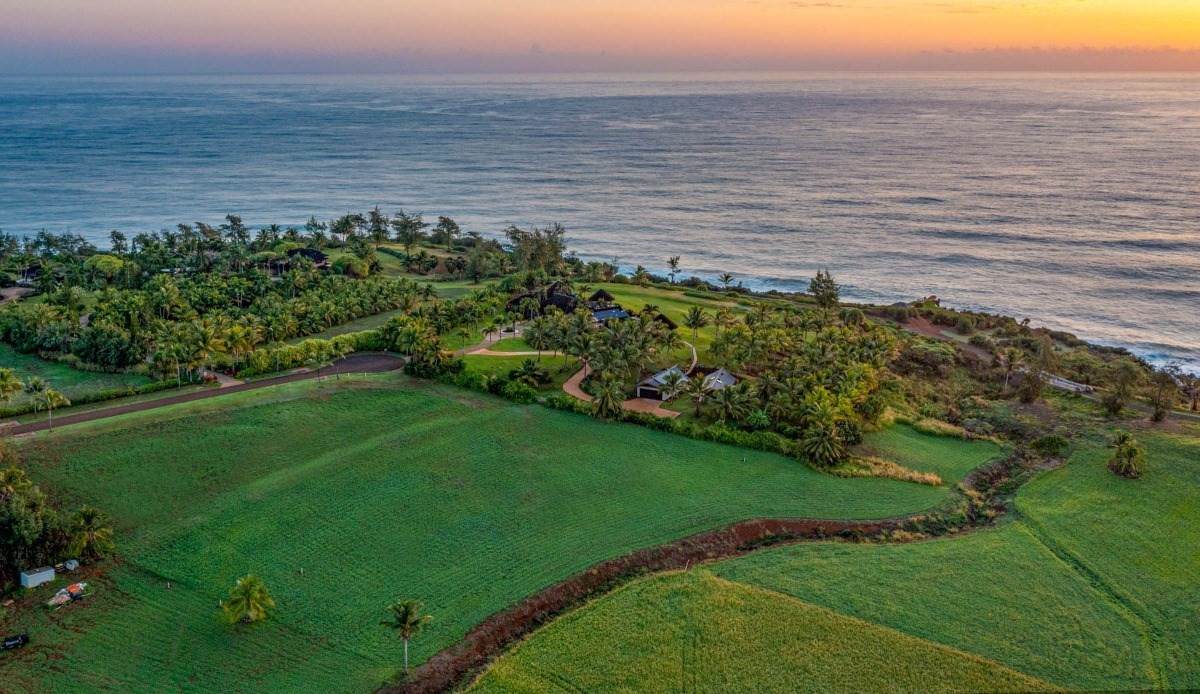 https://bt-photos.global.ssl.fastly.net/hawaii/orig_boomver_1_718613-2.jpg
