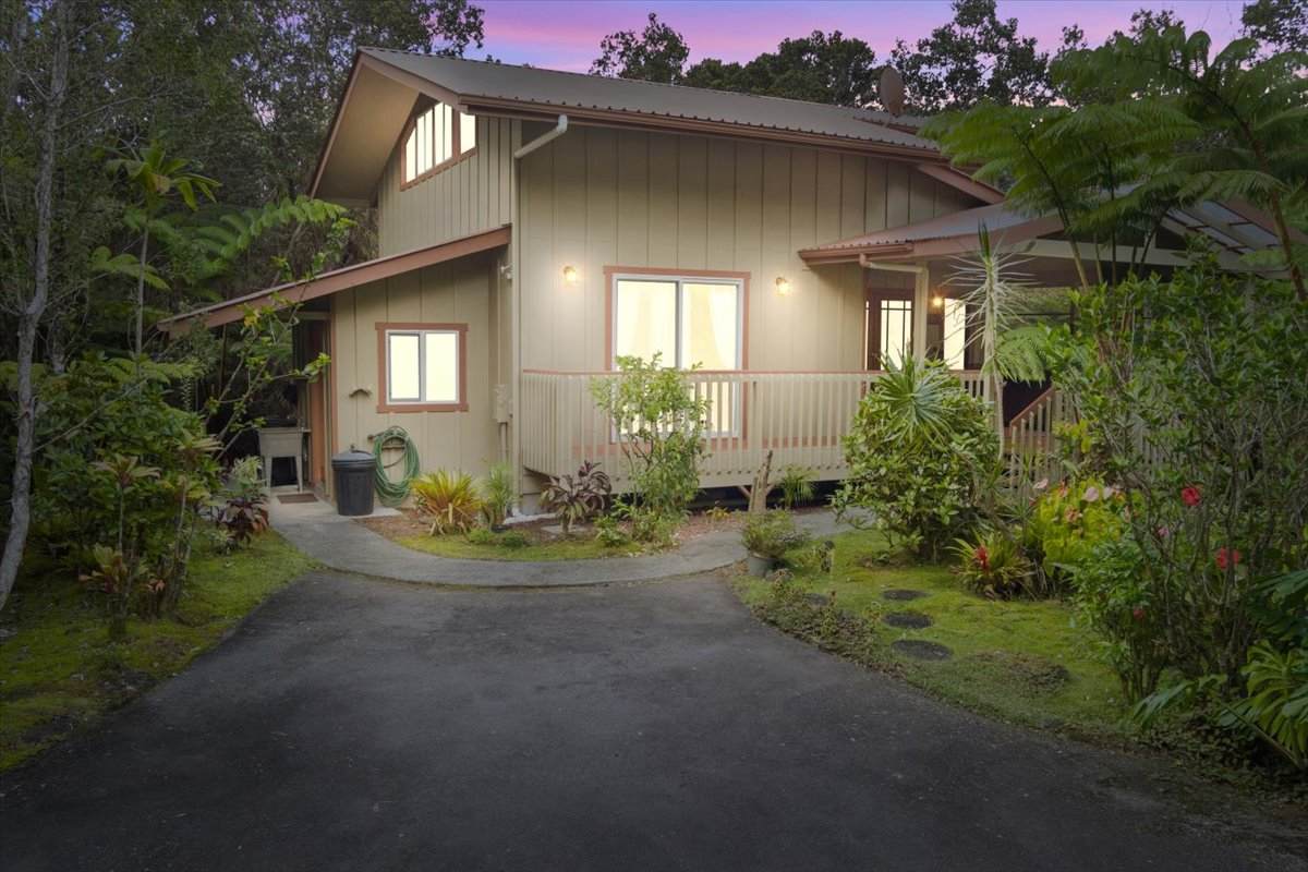 11-3868 Liona St - Photo 1