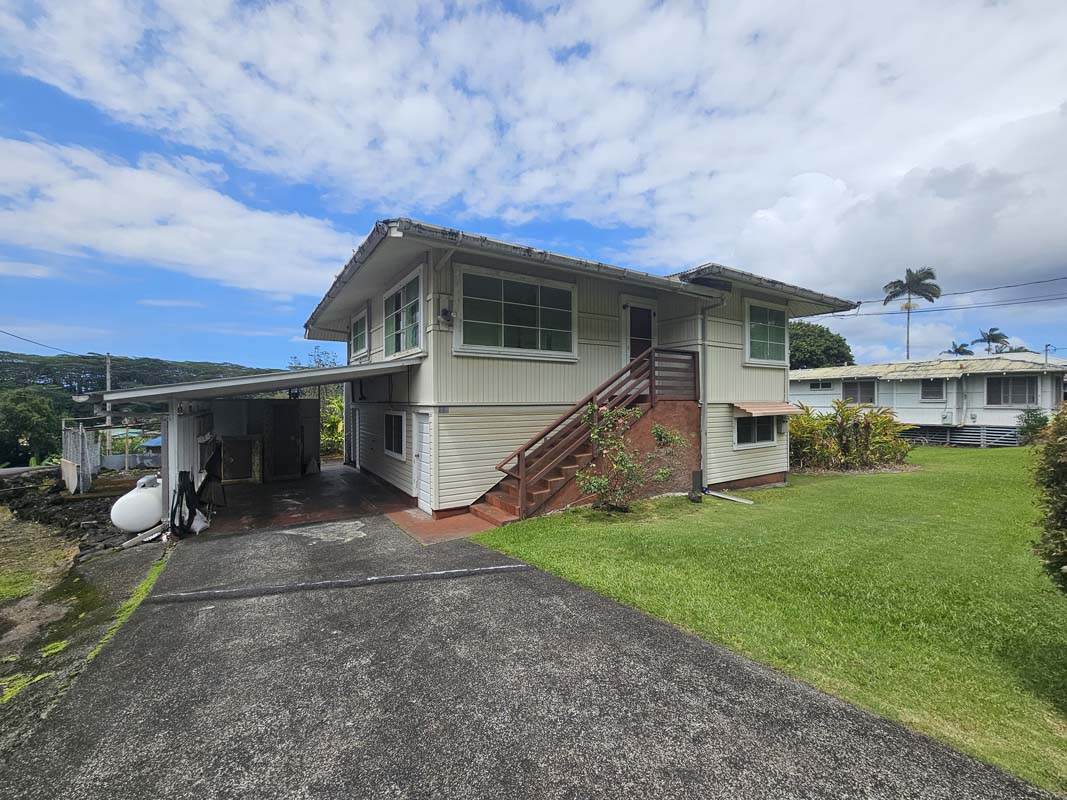 140 Palani St - Photo 1