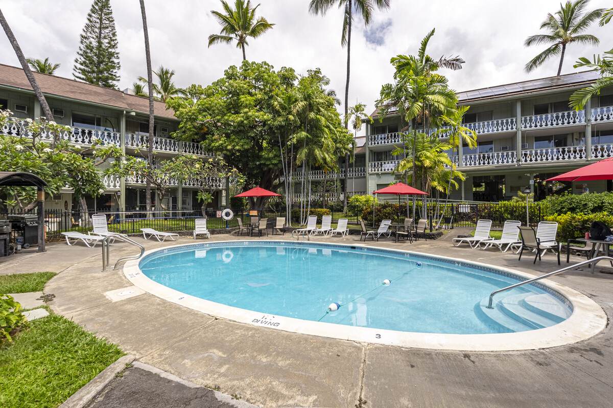 https://bt-photos.global.ssl.fastly.net/hawaii/orig_boomver_1_723106-9.jpg