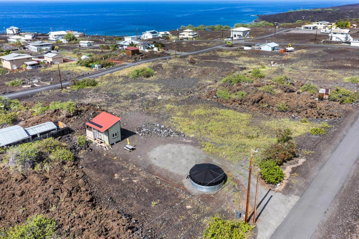 88-1563 Eiwa Ave - Photo 1