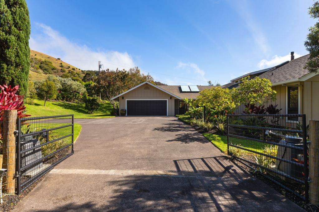 https://bt-photos.global.ssl.fastly.net/hawaii/orig_boomver_1_727206-1.jpg