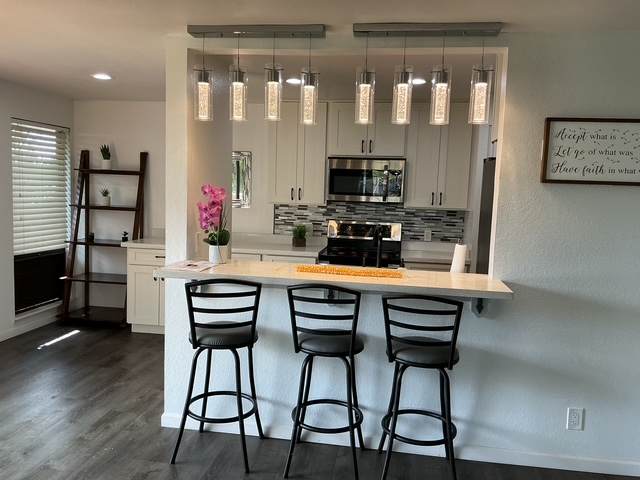 4121 Rice St - Photo 1