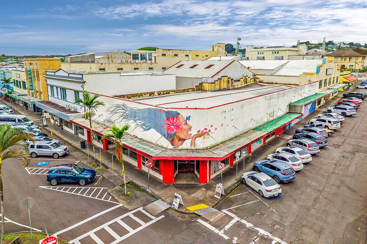 138 Kamehameha Ave - Photo 1