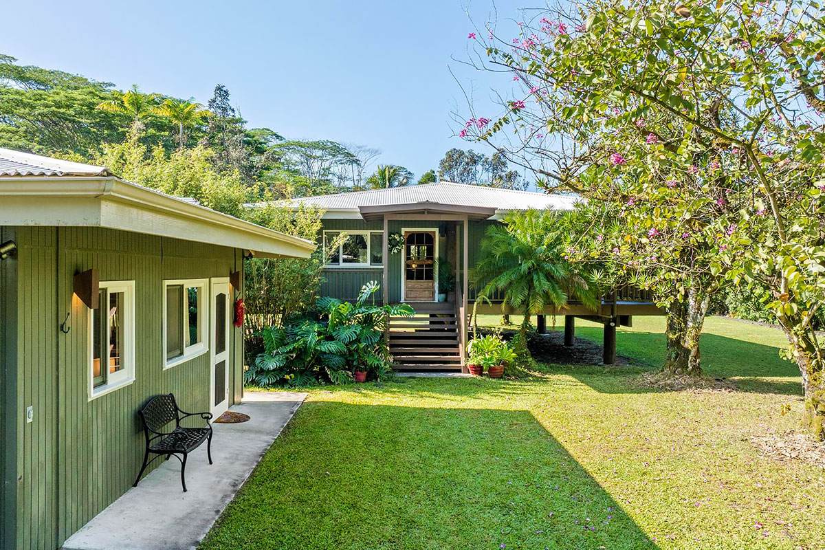 https://bt-photos.global.ssl.fastly.net/hawaii/orig_boomver_1_727912-1.jpg