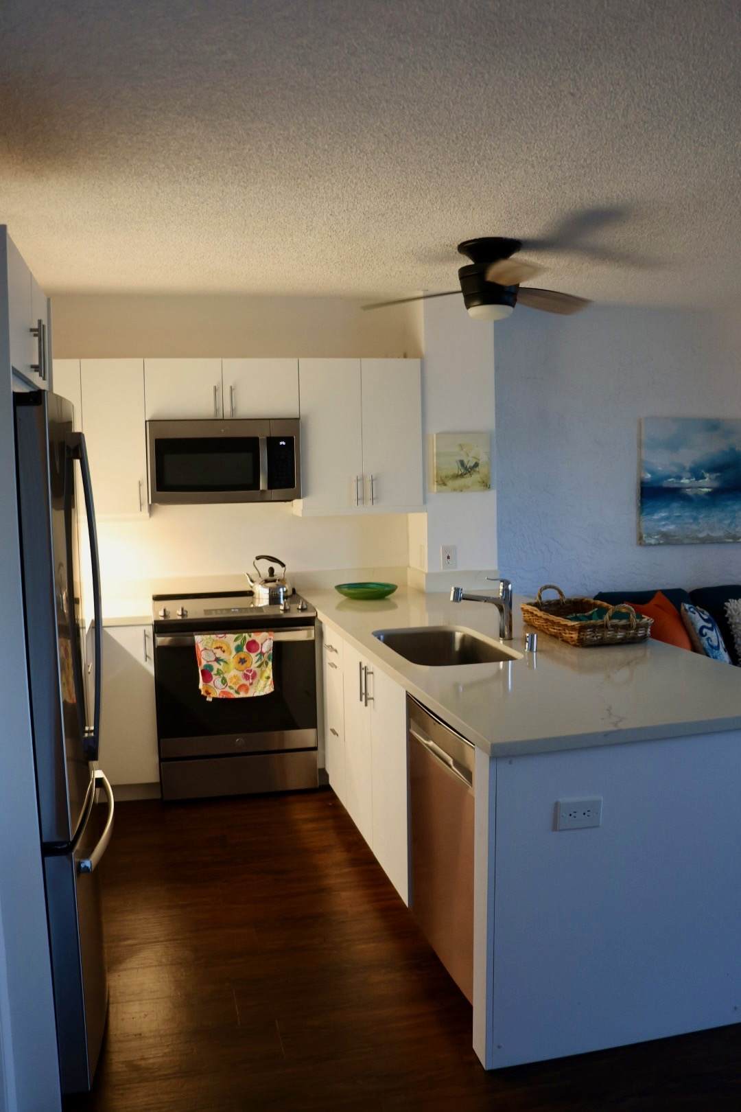https://bt-photos.global.ssl.fastly.net/hawaii/orig_boomver_1_728519-1.jpg