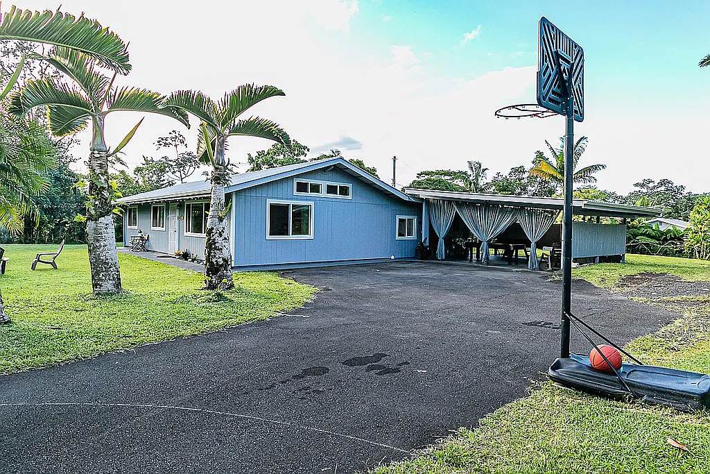https://bt-photos.global.ssl.fastly.net/hawaii/orig_boomver_1_728611-1.jpg