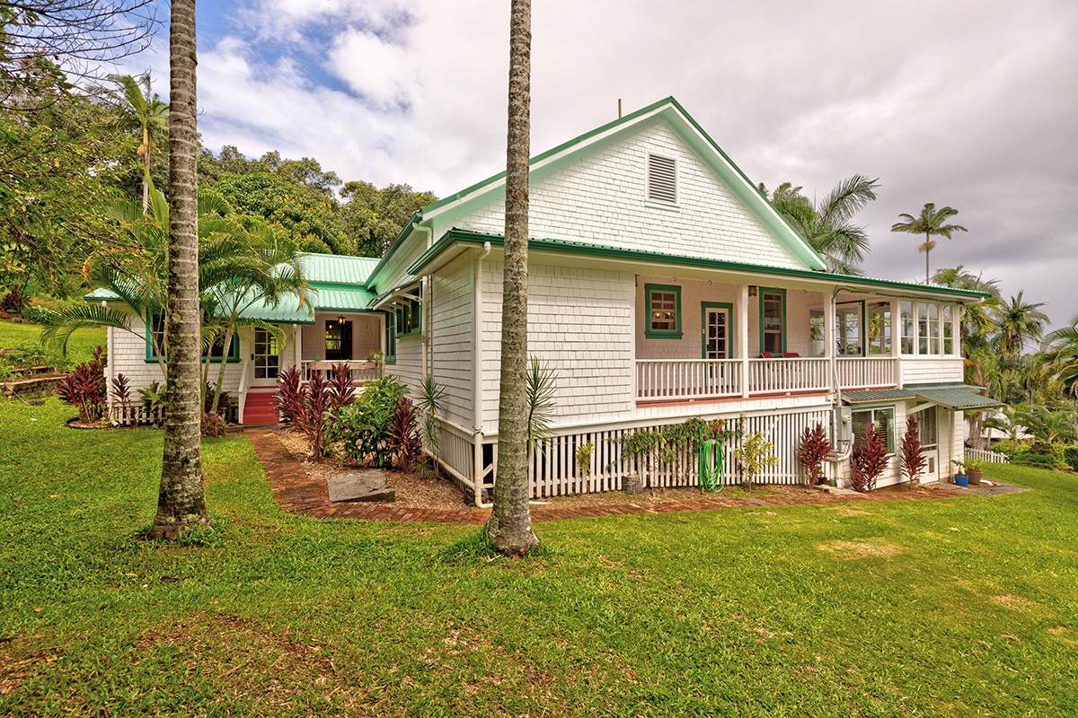 https://bt-photos.global.ssl.fastly.net/hawaii/orig_boomver_1_728839-3.jpg