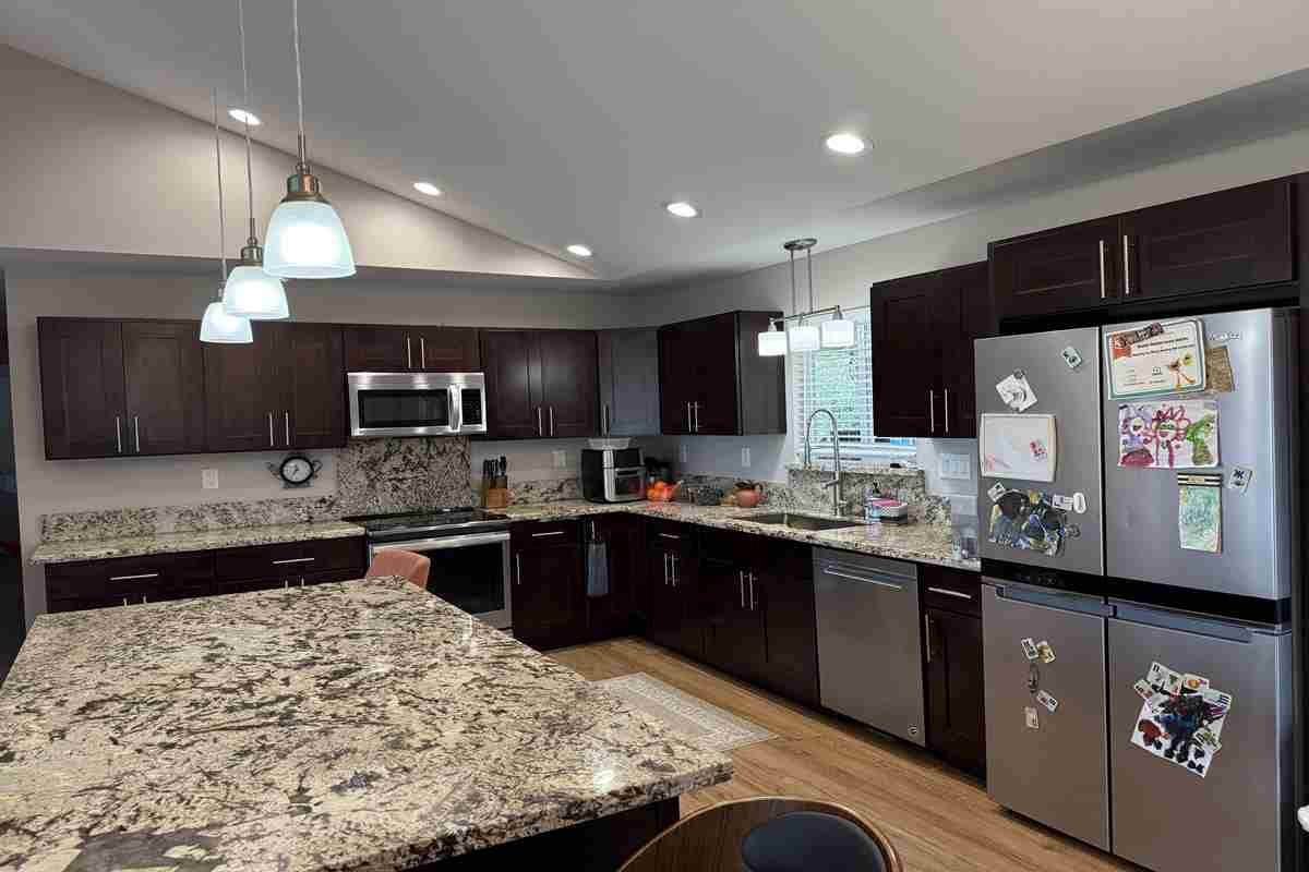 15-1682 15TH AVE - Photo 1