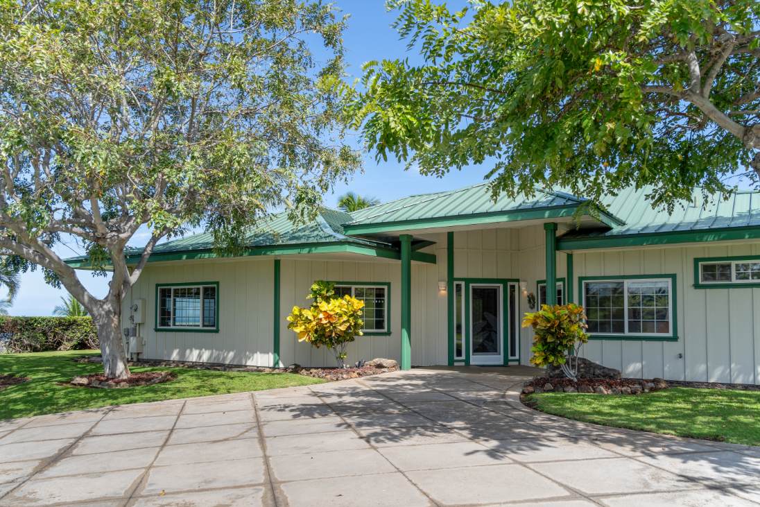 https://bt-photos.global.ssl.fastly.net/hawaii/orig_boomver_1_729939-1.jpg