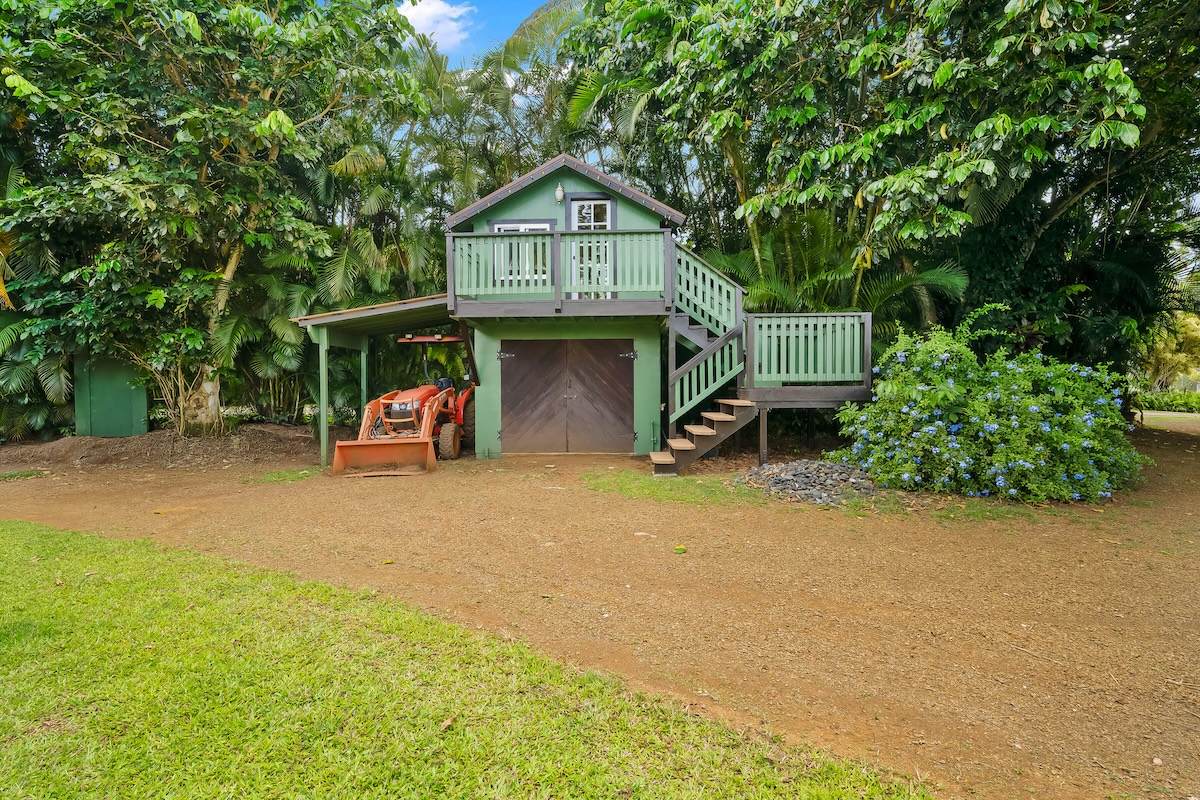 https://bt-photos.global.ssl.fastly.net/hawaii/orig_boomver_1_730375-12.jpg