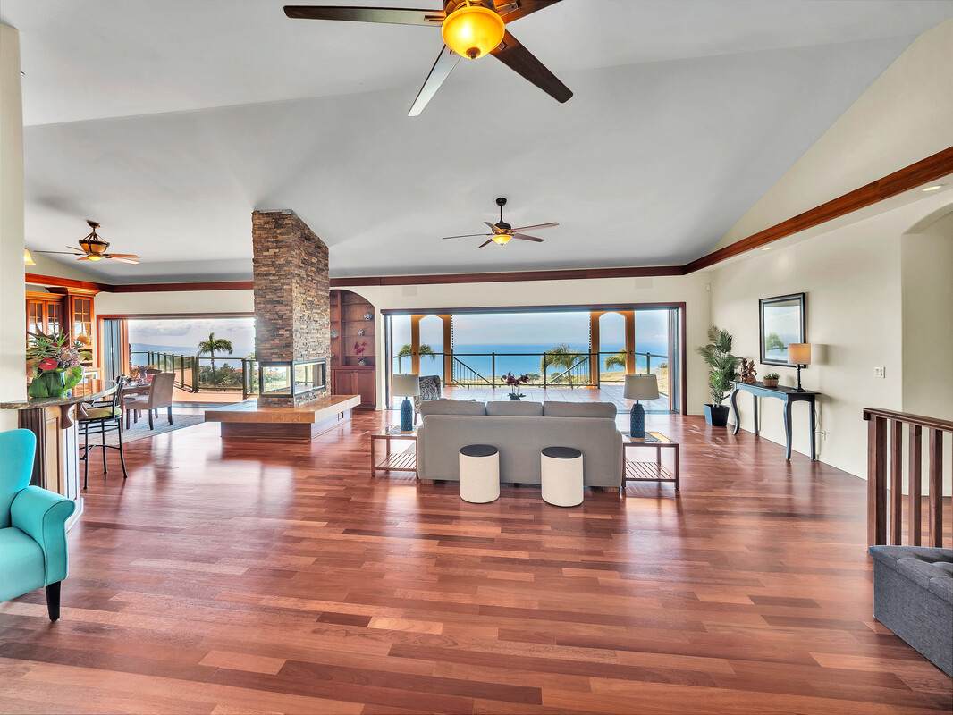 https://bt-photos.global.ssl.fastly.net/hawaii/orig_boomver_1_731503-1.jpg