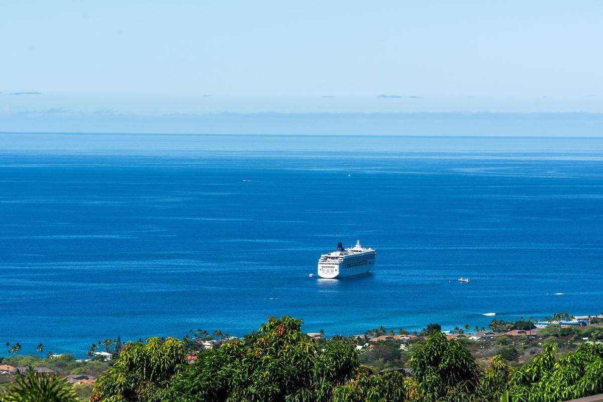https://bt-photos.global.ssl.fastly.net/hawaii/orig_boomver_1_731756-1.jpg