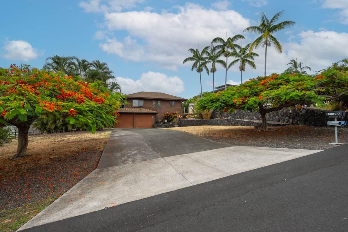 https://bt-photos.global.ssl.fastly.net/hawaii/orig_boomver_1_732302-1.jpg