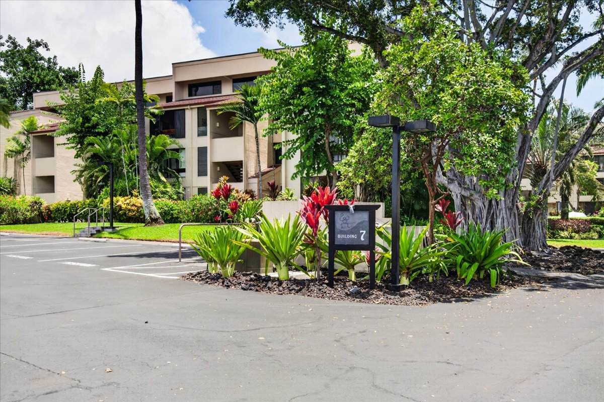 https://bt-photos.global.ssl.fastly.net/hawaii/orig_boomver_1_732842-1.jpg