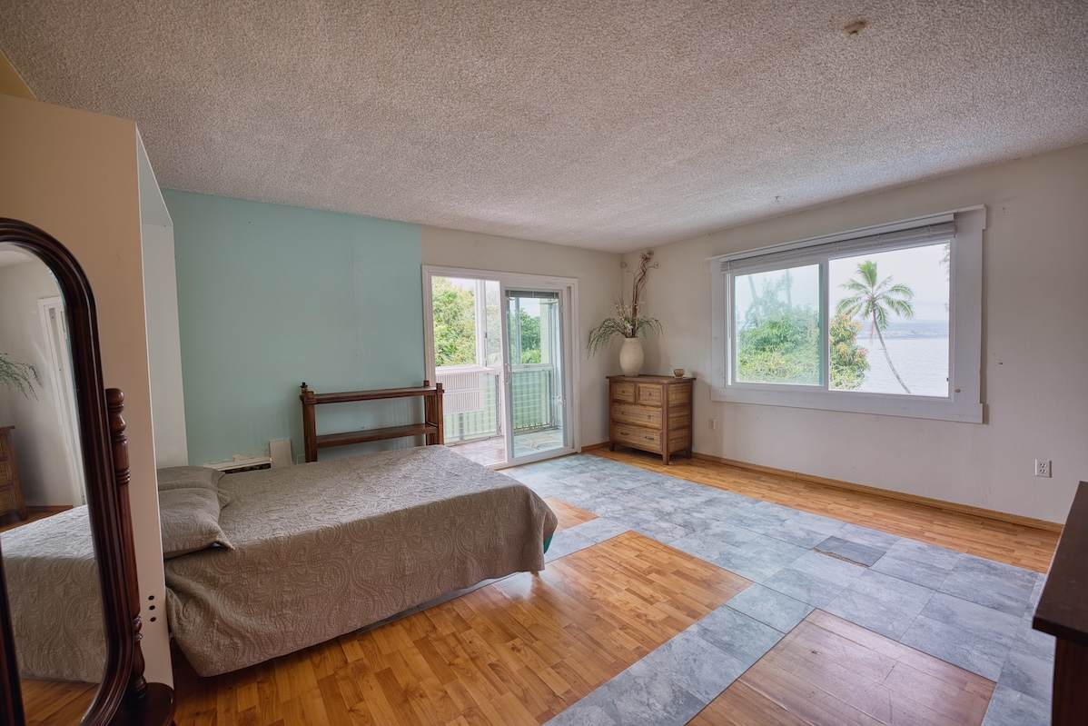 355 Kalanianaole St - Photo 1