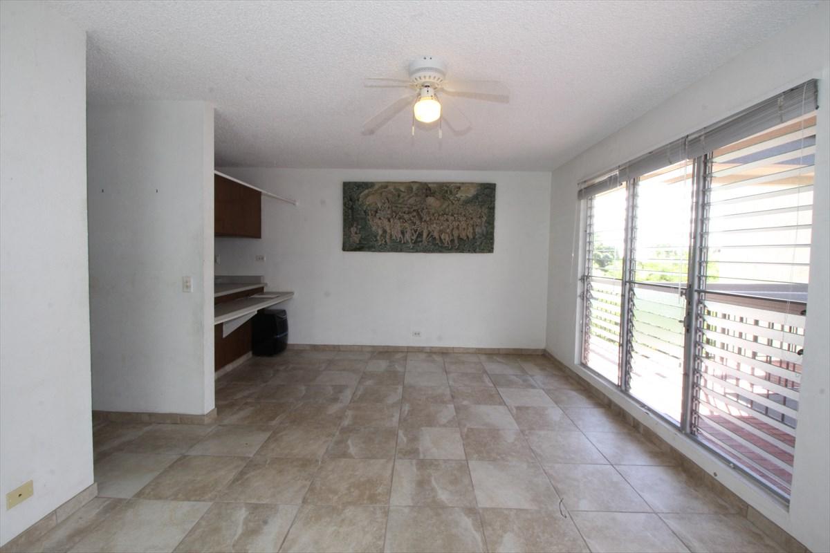 33 Hualalai St - Photo 1