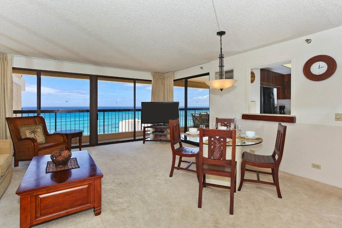 2470 Kalakaua Ave - Photo 1