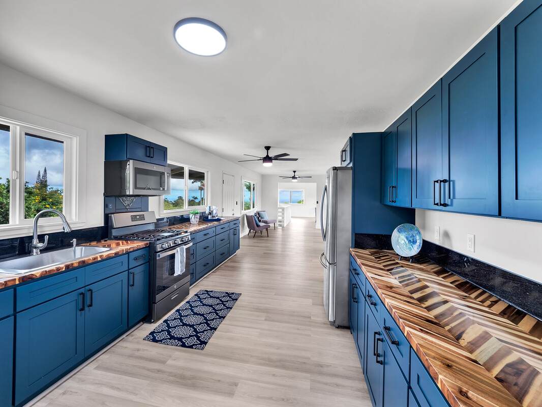 2427 Kaiwiki Rd - Photo 1