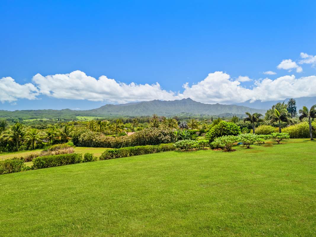  Address Not Published - Photo 1