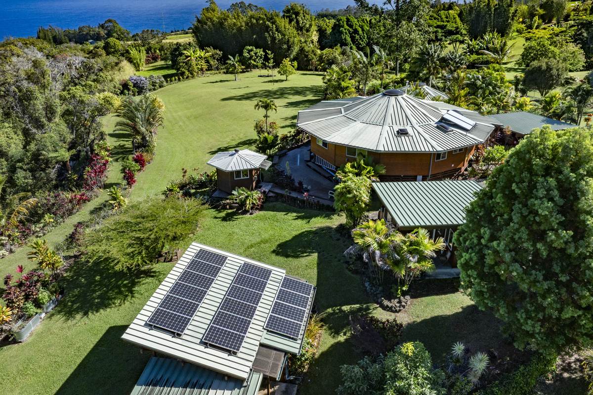 https://bt-photos.global.ssl.fastly.net/hawaii/orig_boomver_2_726641-1.jpg