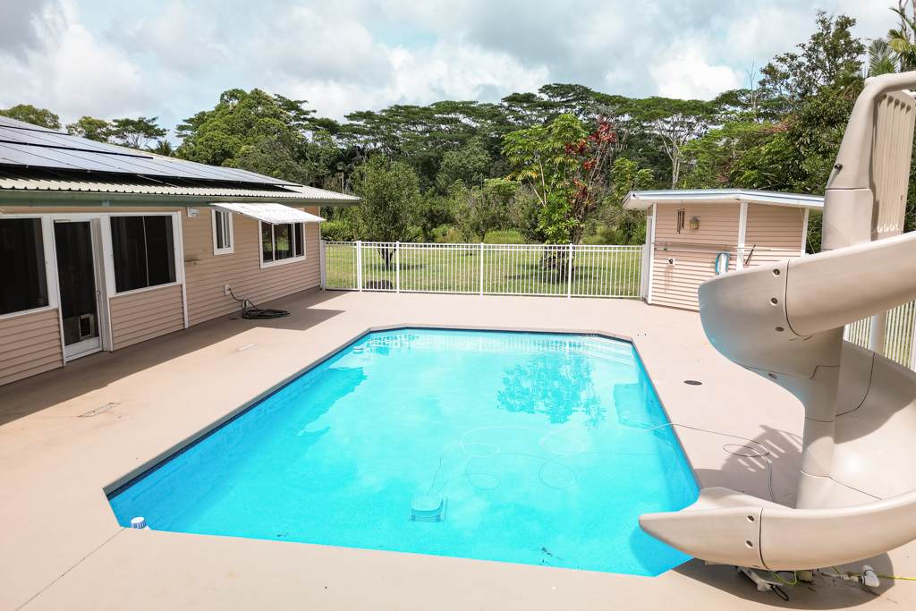 https://bt-photos.global.ssl.fastly.net/hawaii/orig_boomver_3_732179-1.jpg