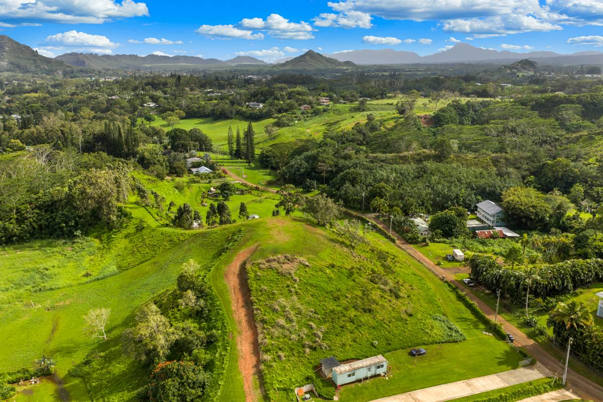  Address Not Published - Photo 1