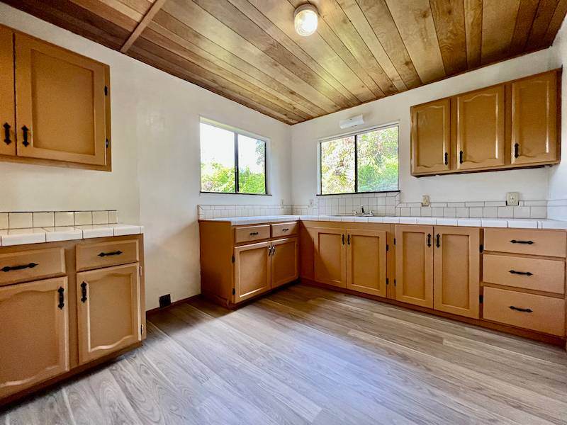 13-1305 Leilani Ave - Photo 1