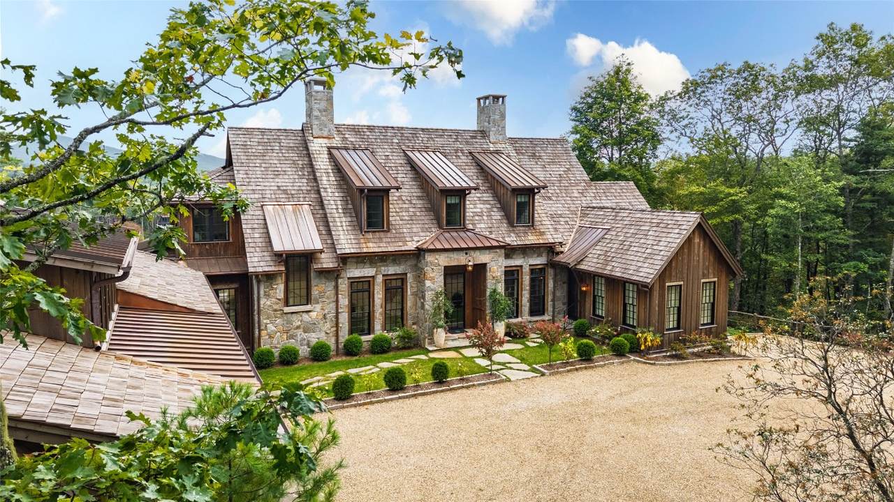 586 Mountain Meadow Lane - Photo 1