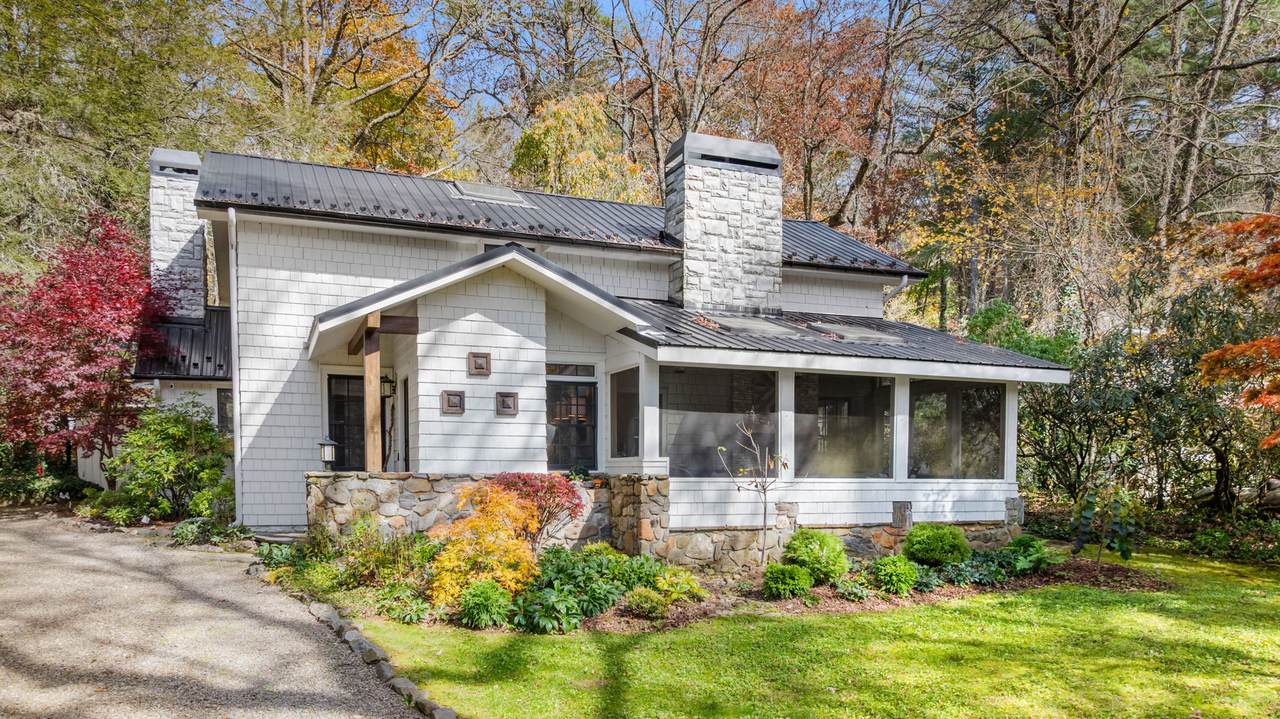 874 Foreman Road - Photo 1