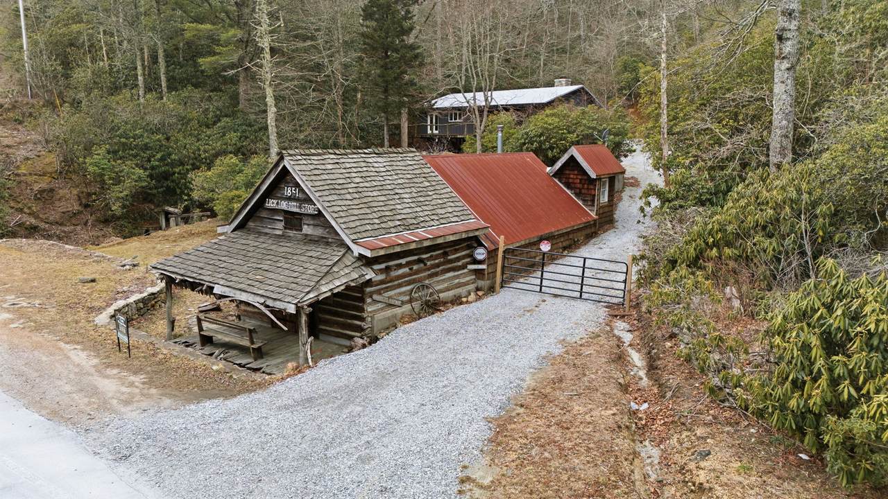 4317 Dillard Road - Photo 1