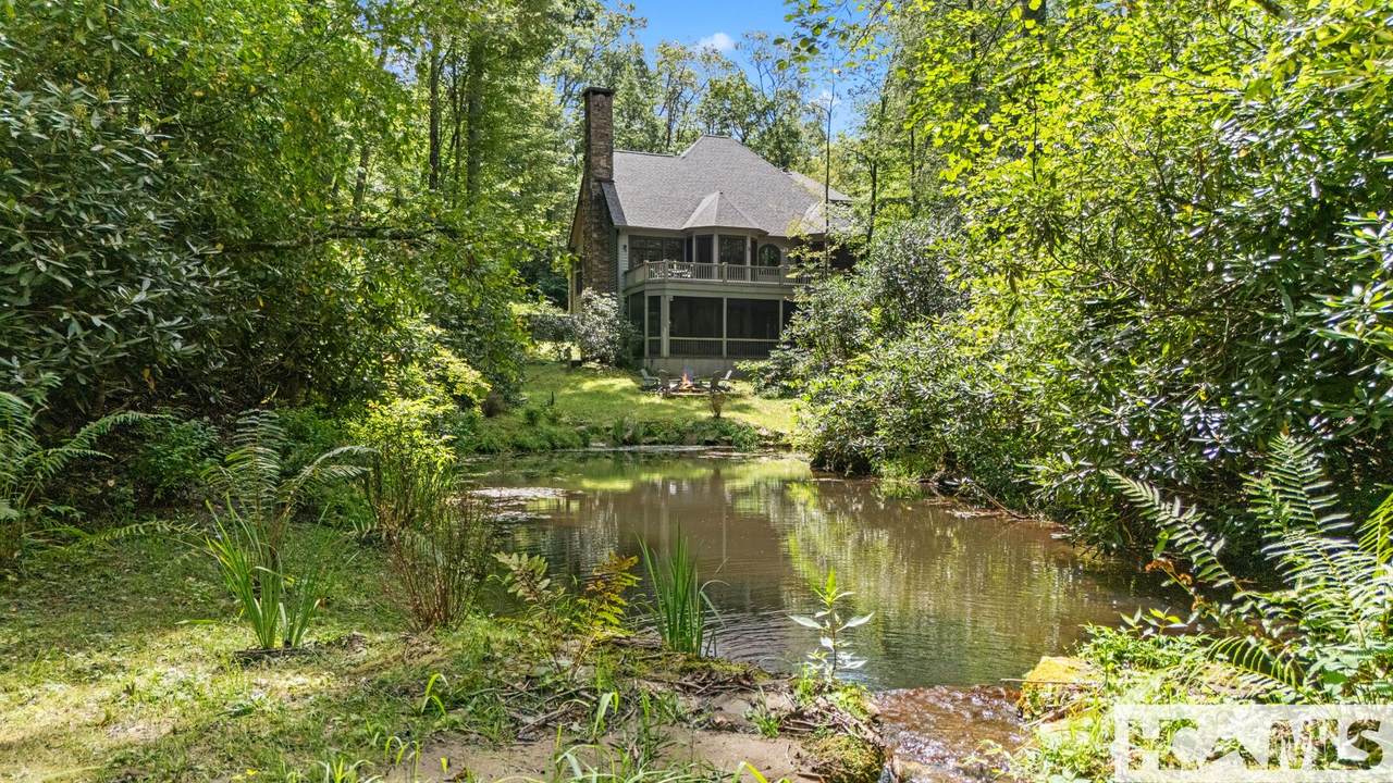 332 Streamside Drive - Photo 1