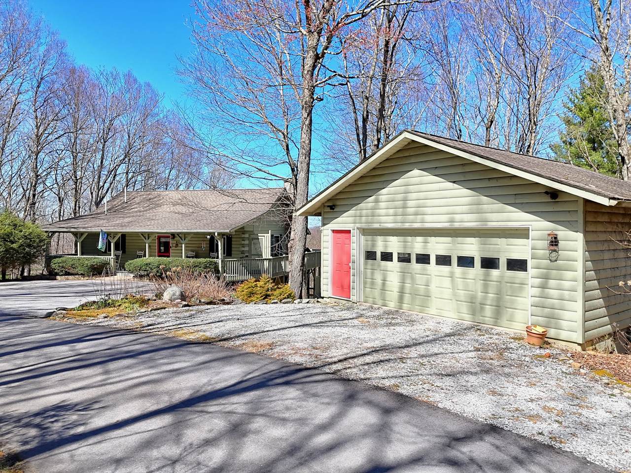 437 High Point Drive - Photo 1