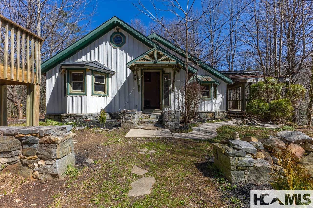 577 Paul Mccoy Road - Photo 1