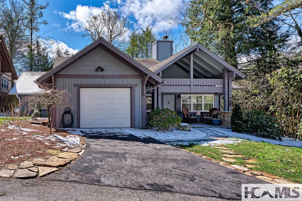 31 Chestnut Hill - Photo 1