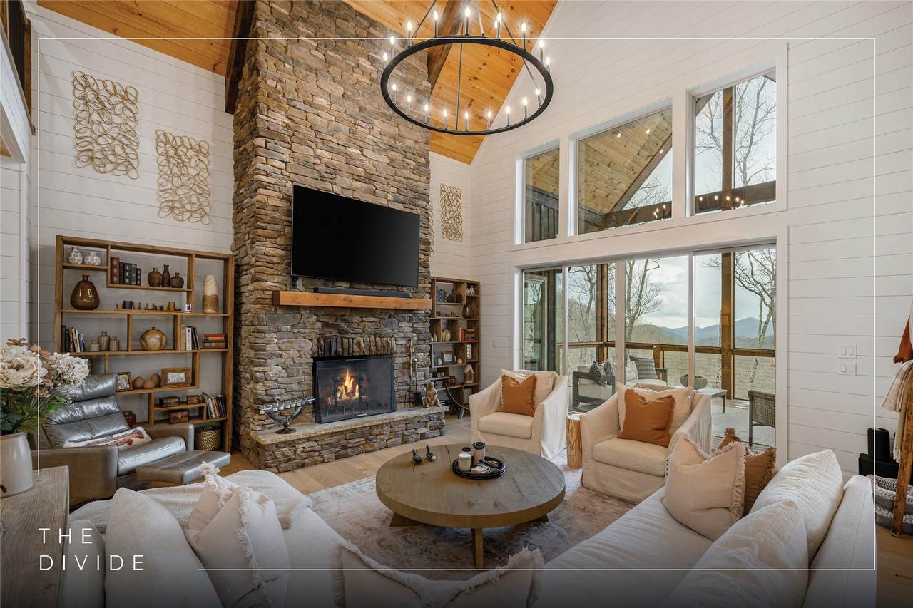 788 Continental Drive - Photo 1