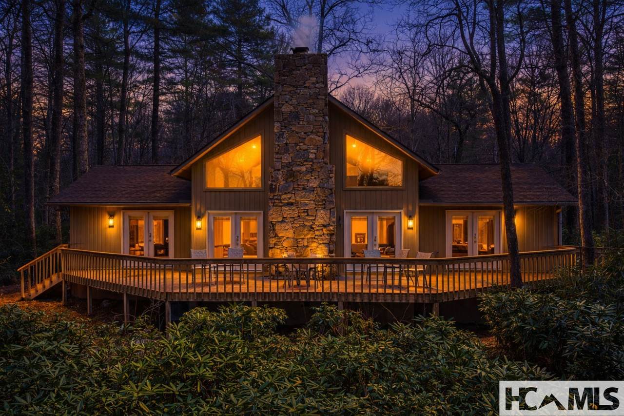 120 Holly Forest Court - Photo 1