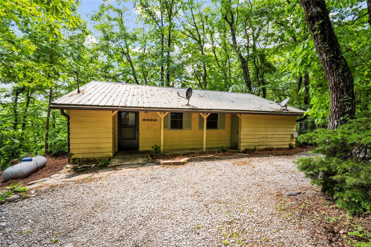 1481 Clear Creek Road - Photo 1