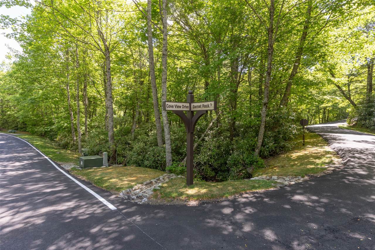 125 Cove View Drive - Photo 1