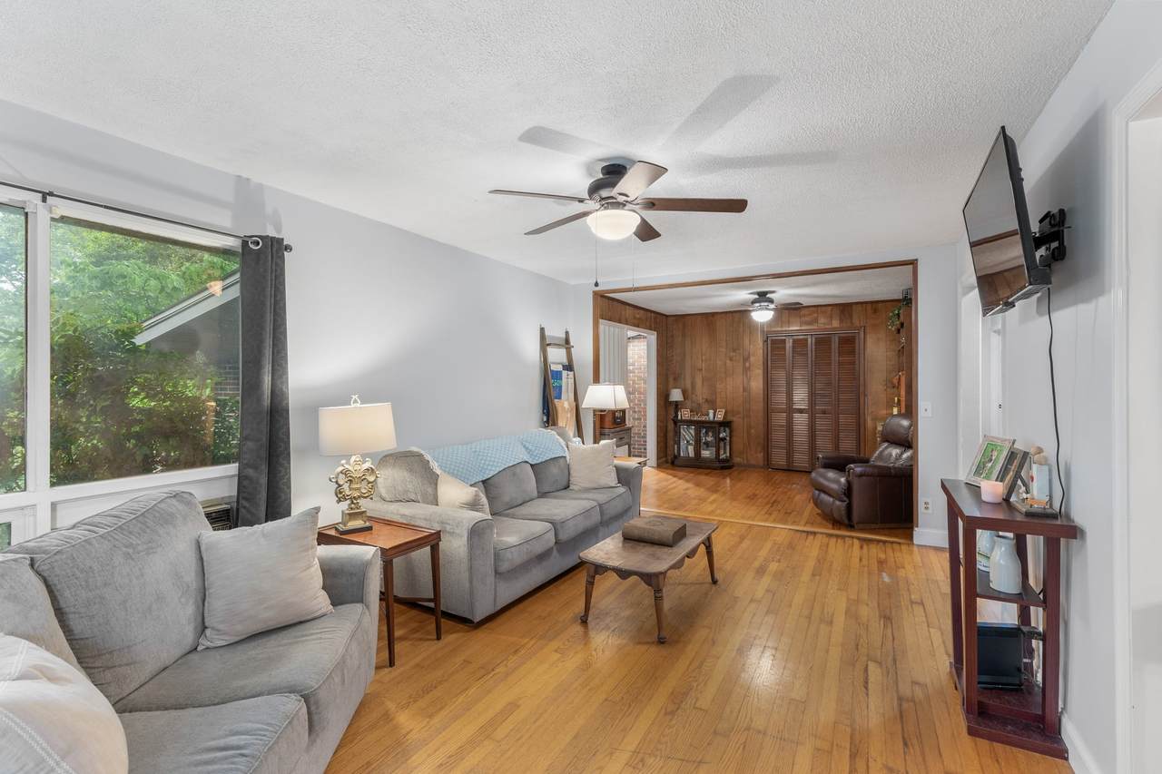 31 Ivar Street - Photo 1