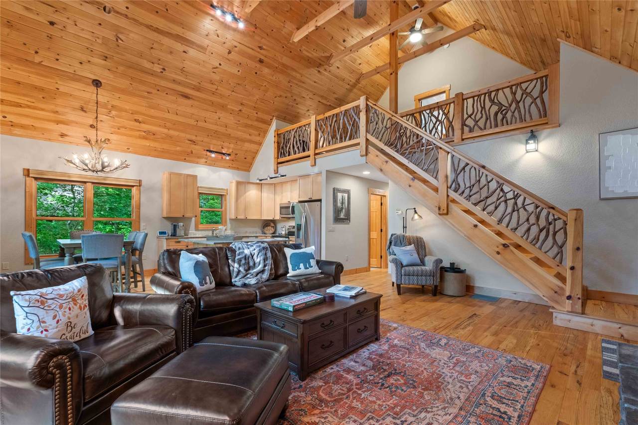 34 Forest Way - Photo 1
